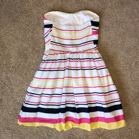 Lilly Pulitzer dress! - Picture 4 of 8